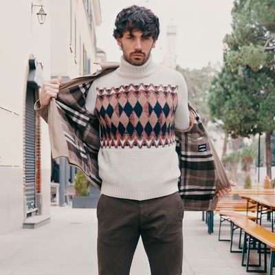 Maglia uomo dolcevita misto lana con lavorazione chicco di riso